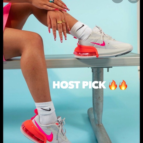 Nike Shoes - 🎁 NEW NIKE AIR MAX UP
